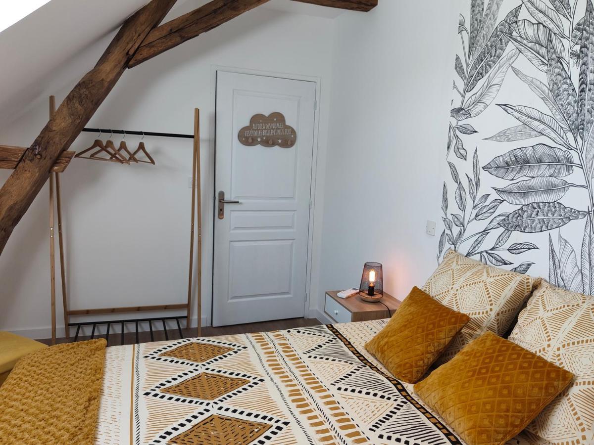 Gite Les Piraudieres Noyant-de-Touraine ภายนอก รูปภาพ