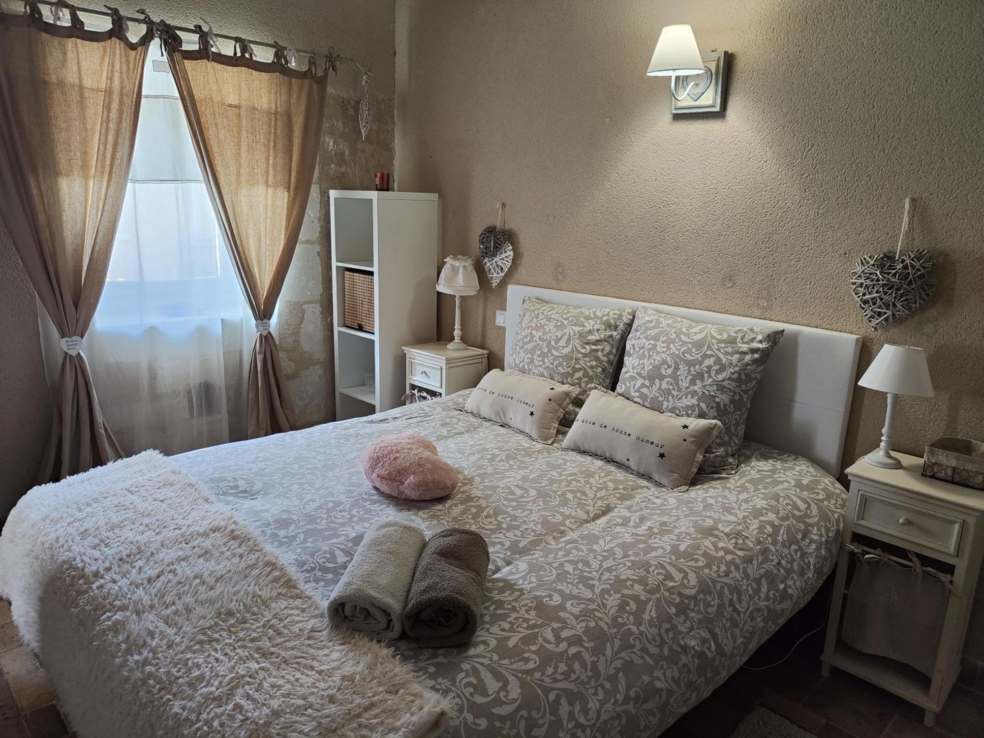 Gite Les Piraudieres Noyant-de-Touraine ห้อง รูปภาพ