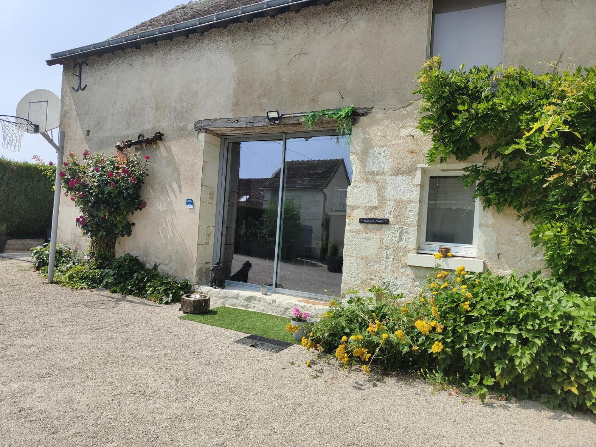 Gite Les Piraudieres Noyant-de-Touraine ห้อง รูปภาพ